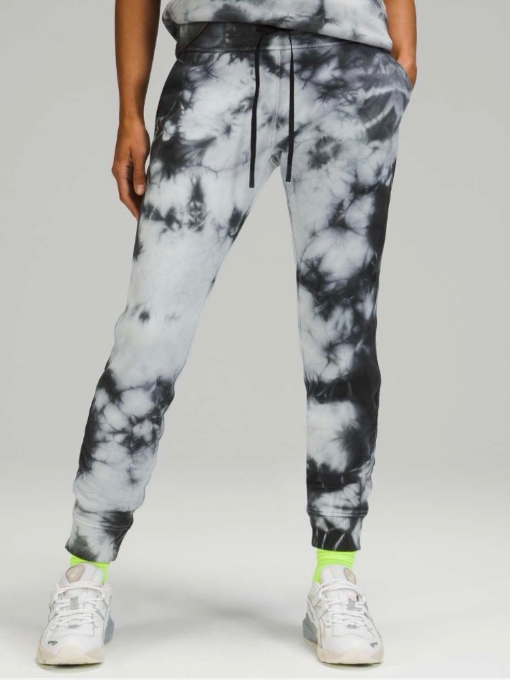 Lululemon Warm Down Jogger- Earth Dye